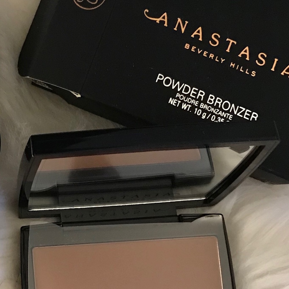 Anastasia Beverly Hills Bronzer